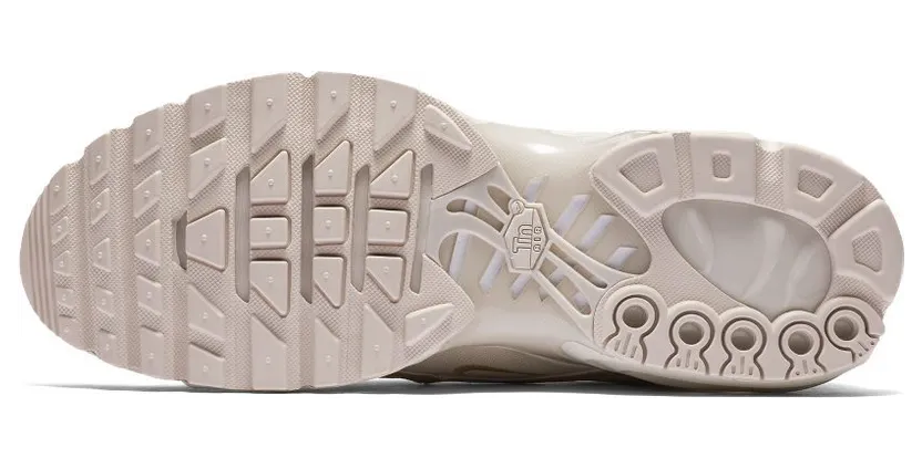 nike-air-max AH8143-100