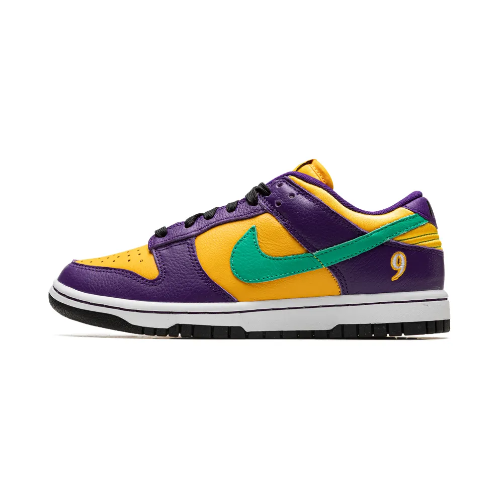 Nike DUNK LOW “Lisa Leslie” (DO9581-500)
