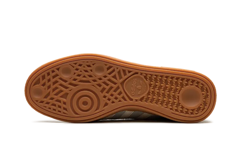 adidas Handball Spezial W “Lichtblauw”: frisse tint op een retromodel (4)