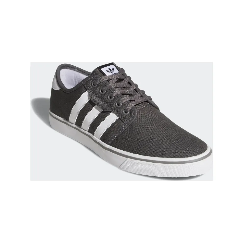 adidas Seeley Grey / Cloud White / Core Black (AQ8528)