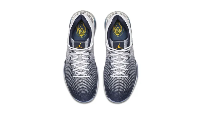 Jordan XXX1 Low California Bears White/Amarillo-College Navy (897564-118)