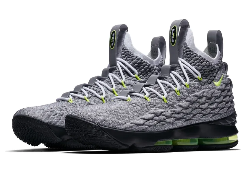 nike-air-max AR4831-001