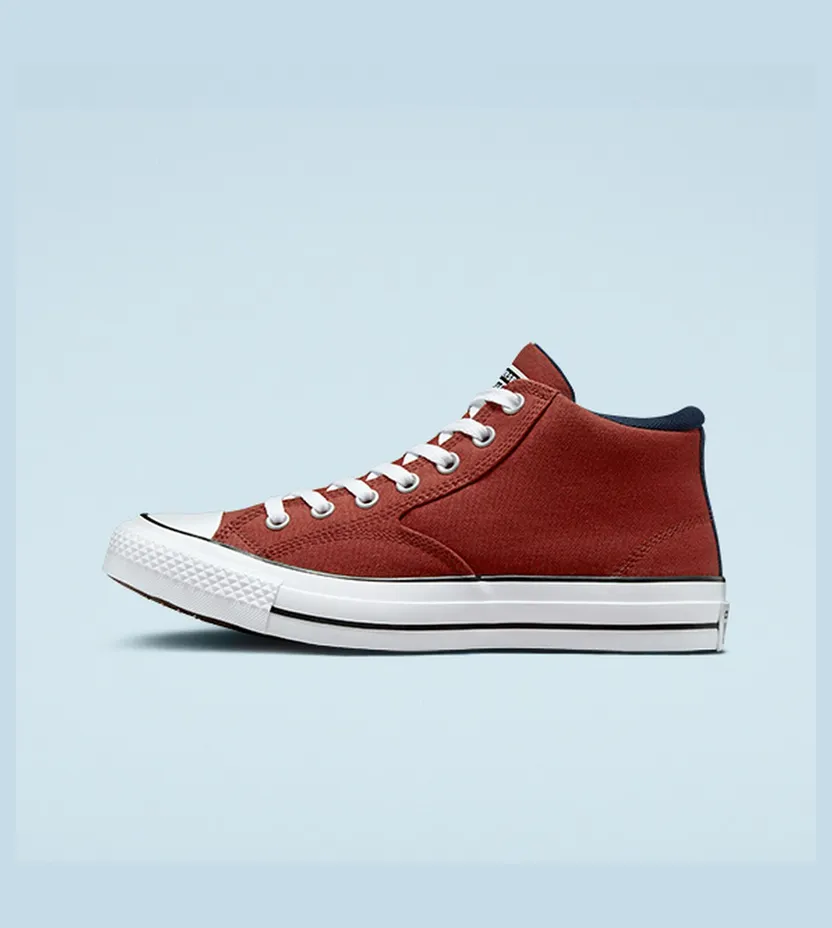 converse-chuck-taylor-all-star A02526C
