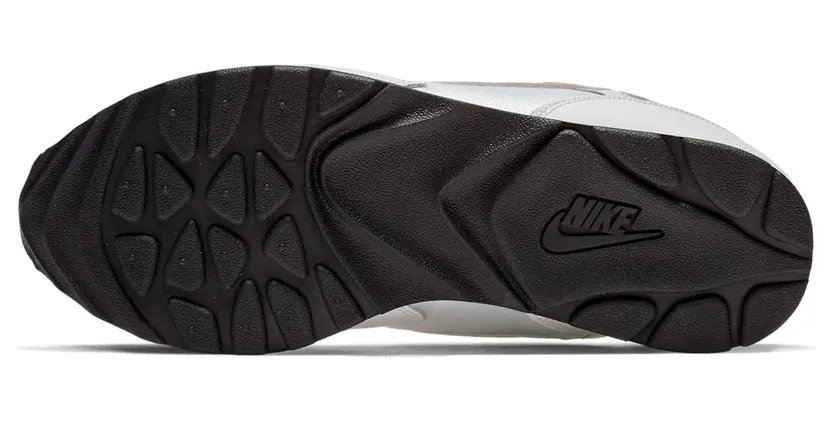 nike-outburst AO1069-110