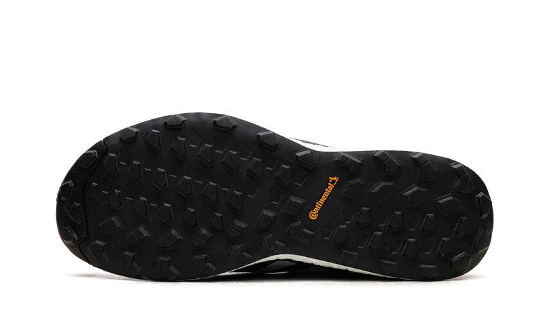 Adidas Terrex Agravic Flow Core Black / Crystal White / Solar Red (FW5119)