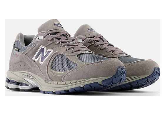 new-balance-2002r M2002RXC
