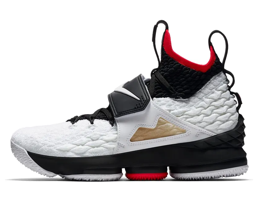 Nike LeBron 15 Diamond Turf