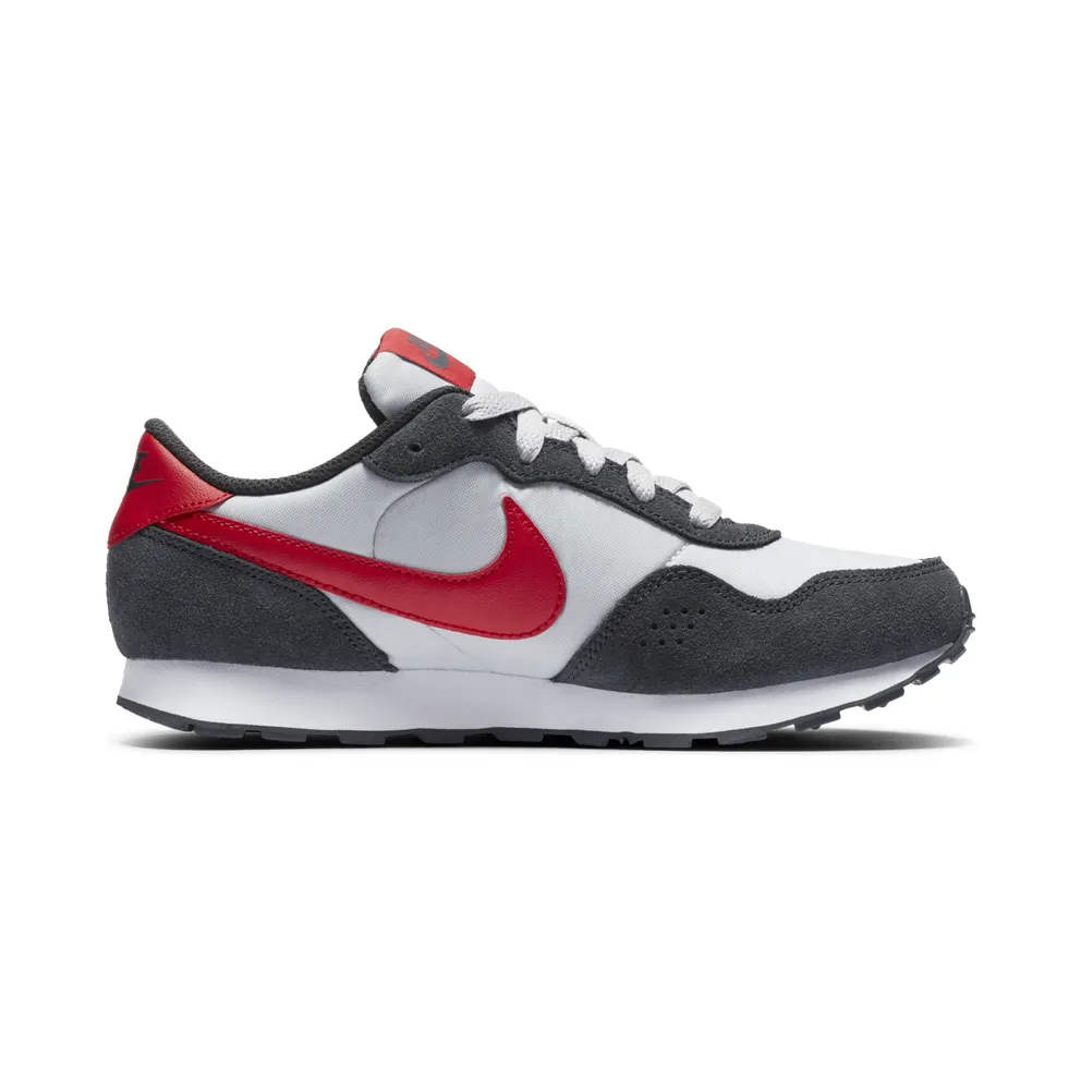 Nike MD Valiant Older Kids’ Grey (CN8558-003)