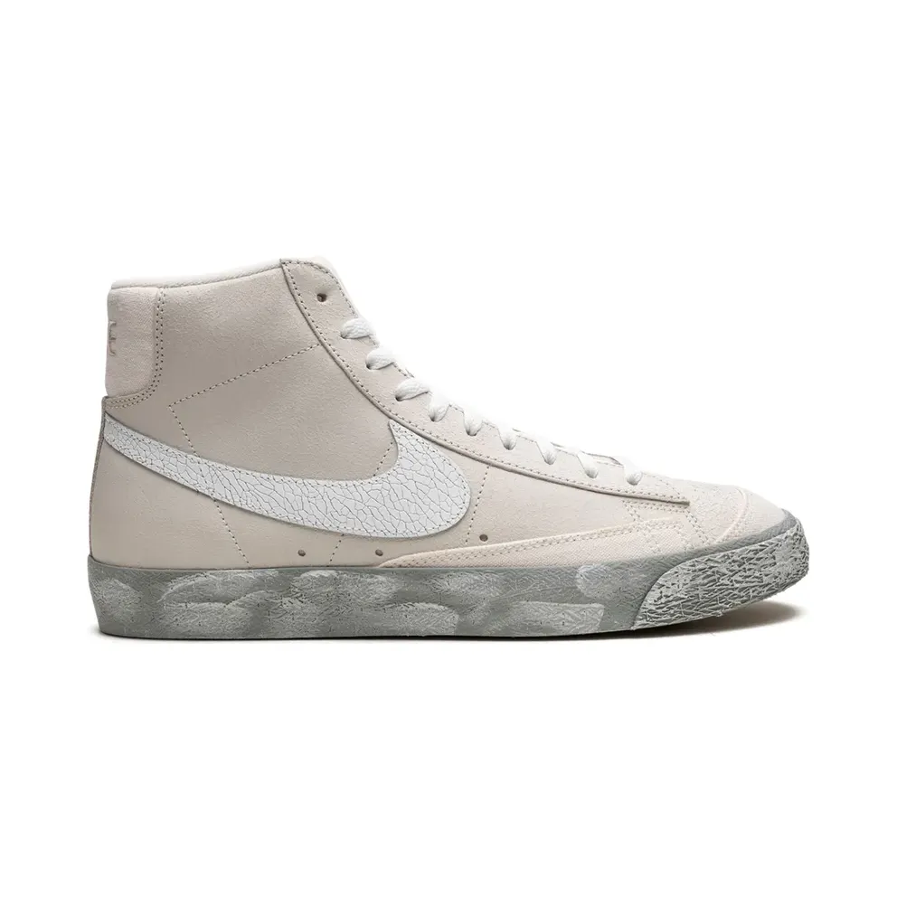 Nike Blazer Mid ’77 EMB Summit White – White (DV0797)