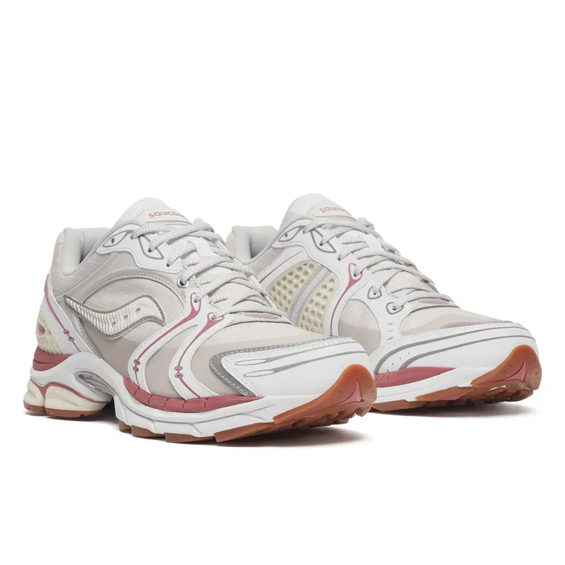 SAUCONY ProGrid Triumph 4 “Light Sand / Rust” (S70935-1)