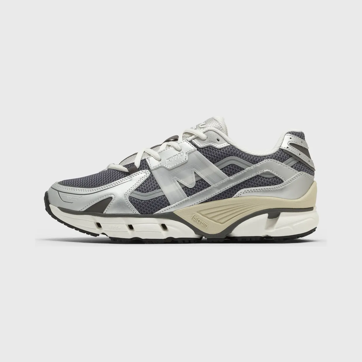 Karhu Super Fulcrum Silver / Vintage Indigo (F860021)