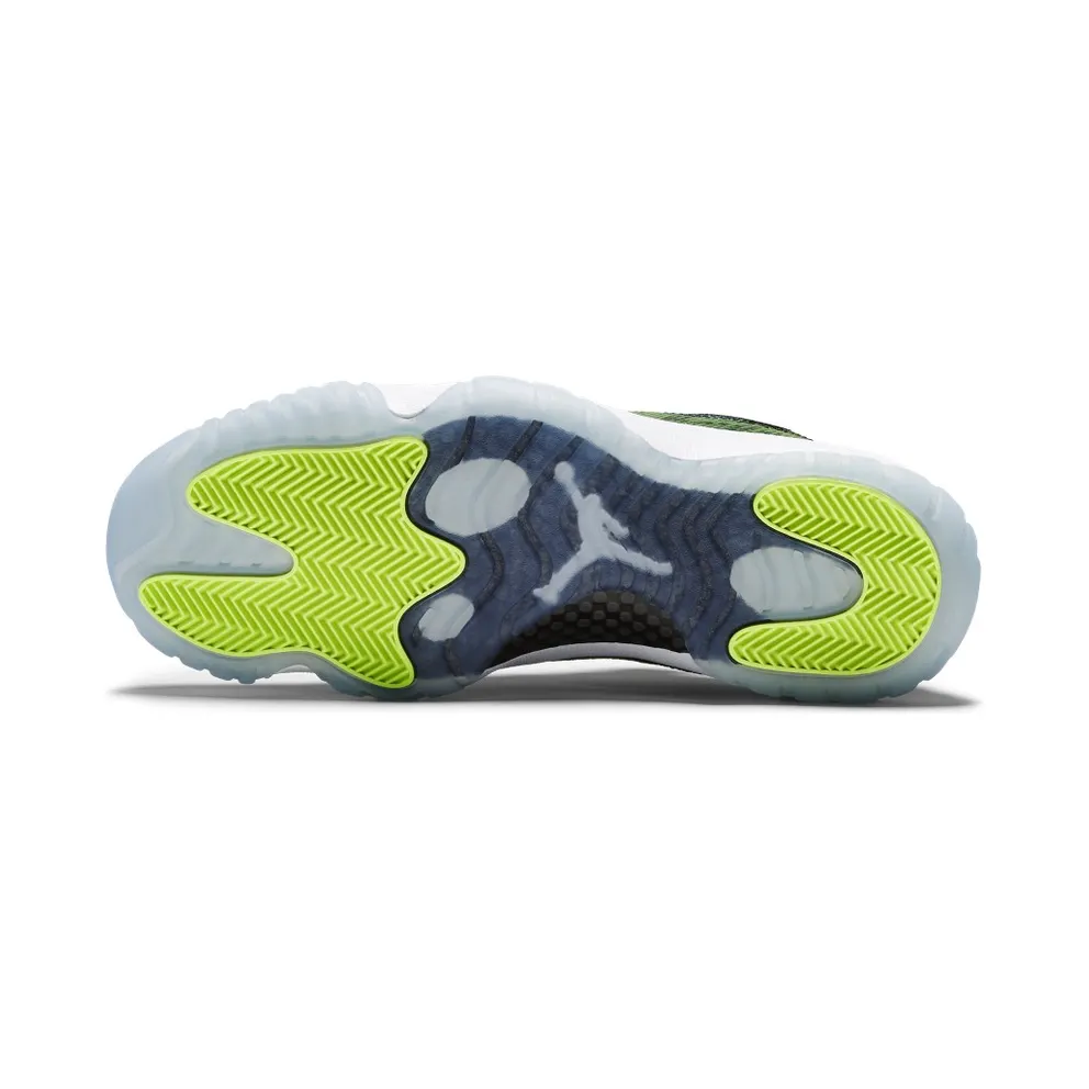 Air Jordan Nike AJ XI 11 Retro Low Green Snakeskin (528895-033)