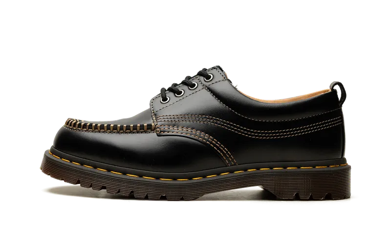 Dr Martens Lowell Moc Toe Shoes “Black” (31816001)