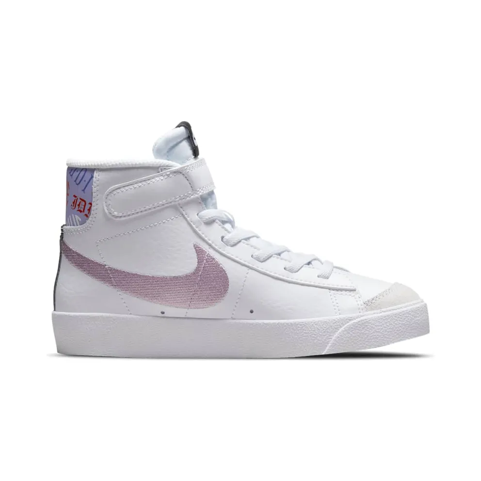 Nike Blazer Mid ’77 SE “White / Purple Pulse / Pink Foam / Magic Ember” (DJ0266-100)
