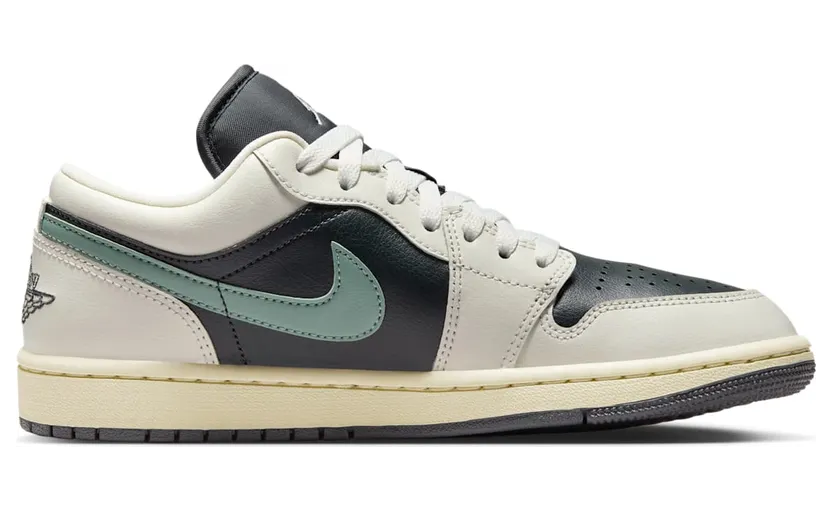 air-jordan-1 DC0774-001