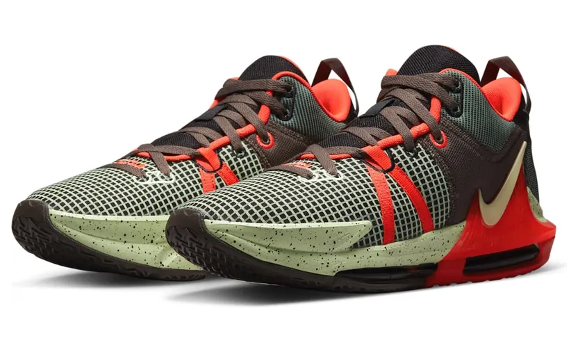 lebron-witness-7 DM1123-001
