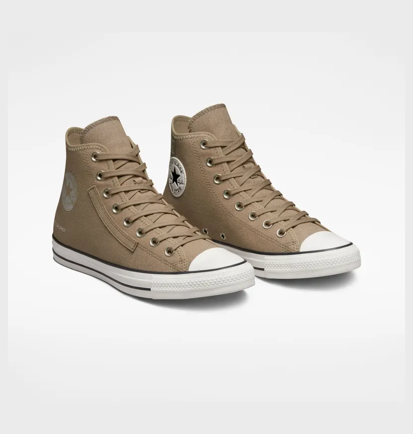 converse-chuck-taylor-all-star A04244C