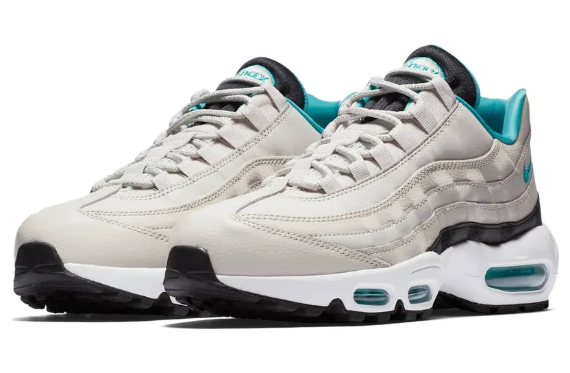 nike-air-max 749766-027