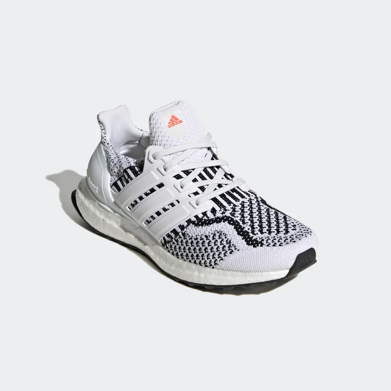 adidas Ultraboost 5.0 DNA Primeblue Boost Cloud White / Cloud White / Core Black (GX2562)