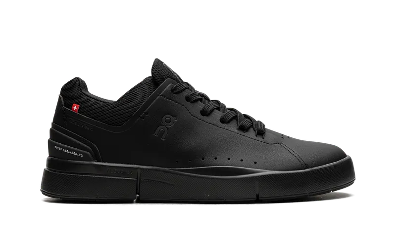 On Running The Roger Advantage “Black” (3WD10650485)