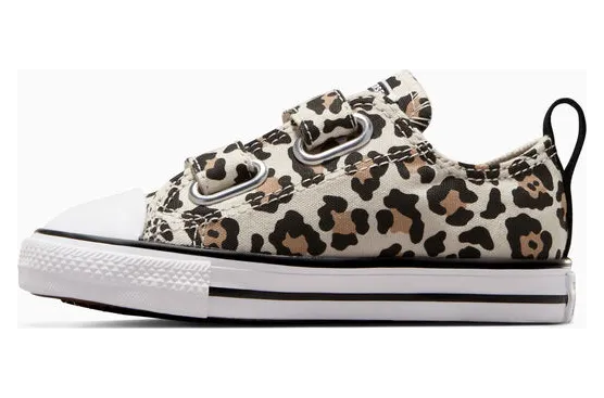 converse-chuck-taylor-all-star A05489C