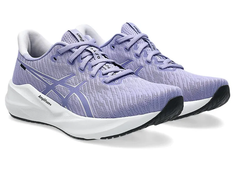 ASICS VERSABLAST 4 “Bluebell / Lilac Hint” (1012B775-502)