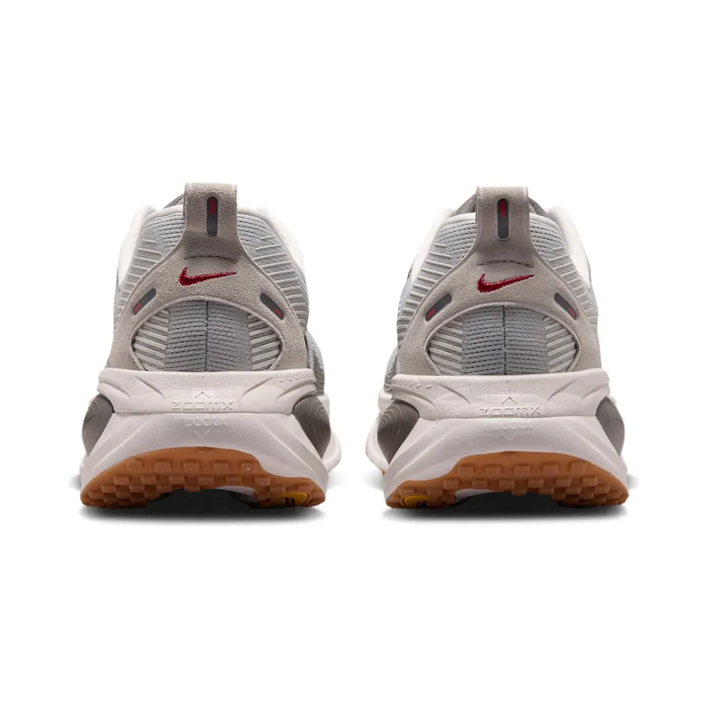 Nike Vomero 18 Now & Then Pack (IV5666-097)