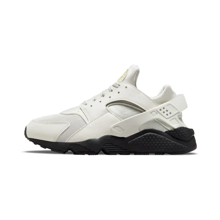 Nike Air Huarache Grey “Light Bone / Black / Reflect Silver / University Gold” (DO6388-001)