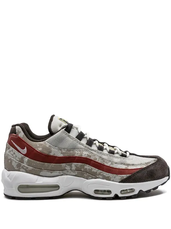 Nike Air Max 95 Social FC low-top – Beige (DQ9016)