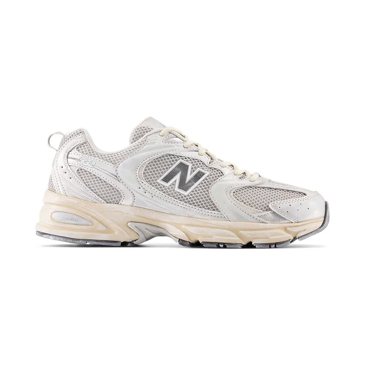 New Balance 530 “Vintage Silver Moonbeam” (MR530VS)
