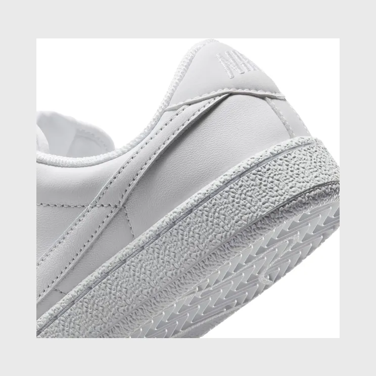 nike-tennis-classic IM5254-103