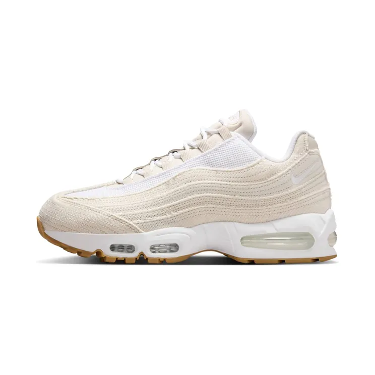 Nike x Levi’s Air Max 95 “Light Orewood Brown/White/Gum” (HM4743-100)