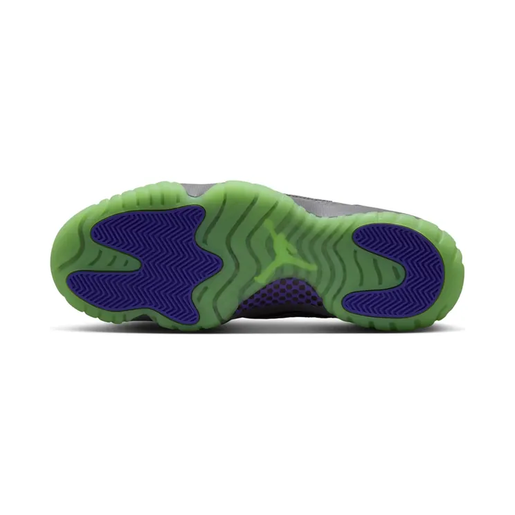 air-jordan-11 IR2368-001
