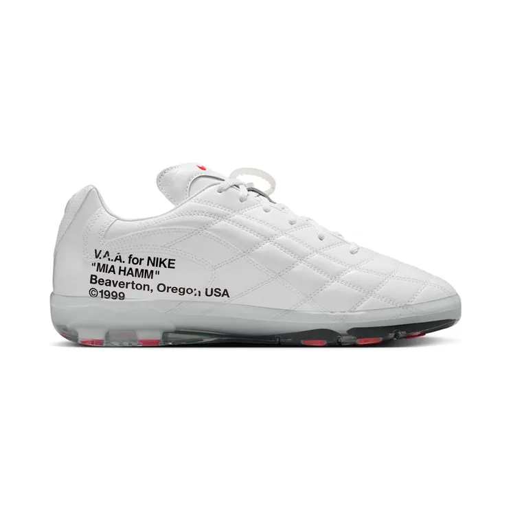 nike-cryoshot IM3886-100