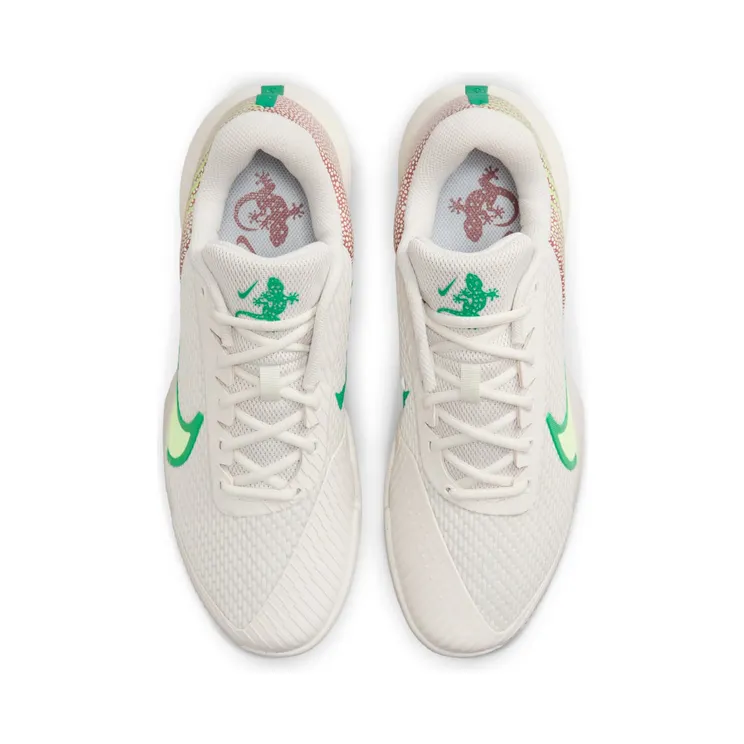 nikecourt FJ2059-001