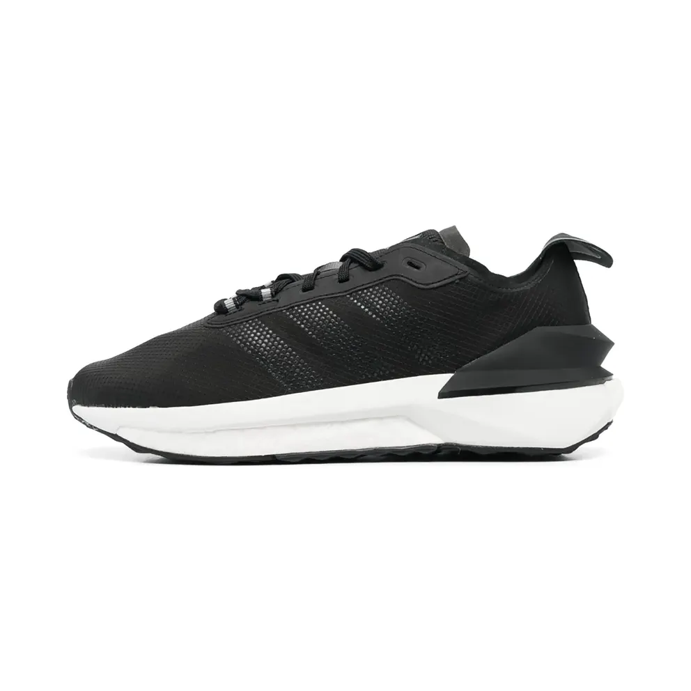 adidas Avryn Schuh Core Black / Grey Three / Carbon (HP5968)