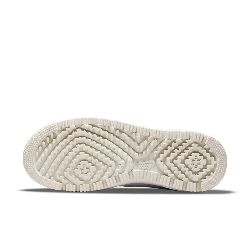 Nike Air Force 1 Luxe White (DD9605-100)