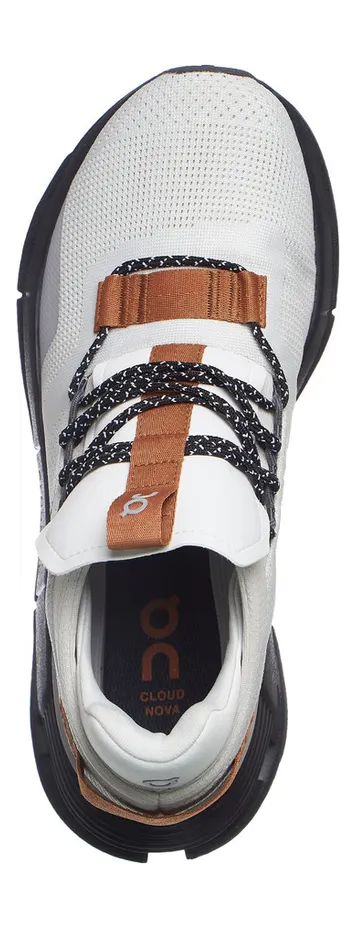 on-running-sneaker 2699174
