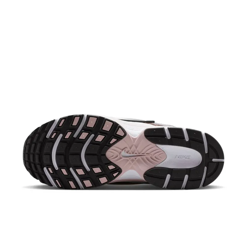 Nike V5 RNR “White Tattoo Metallic Platinum” (HQ7901-113)