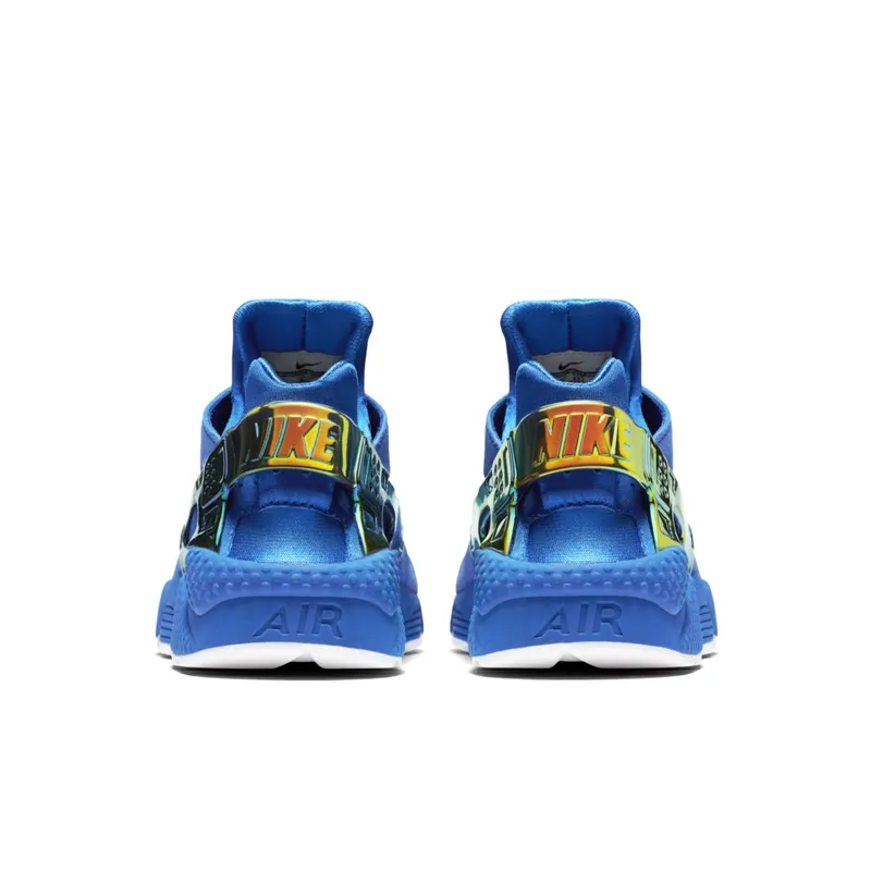 Nike x Undefeated Air Huarache LA (853940-114)