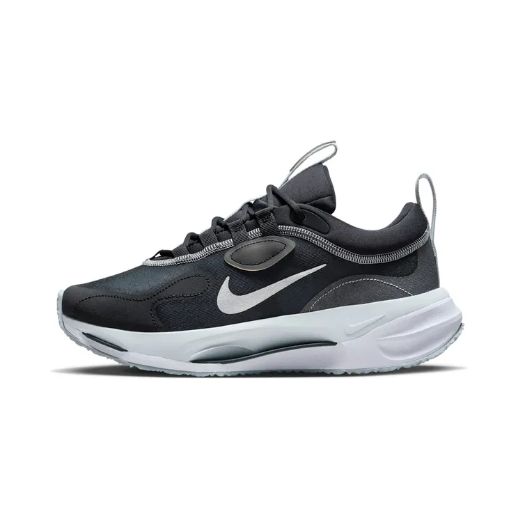 Nike Spark “Black/Pure Platinum/White/Metallic Silver” (DJ6945-005)