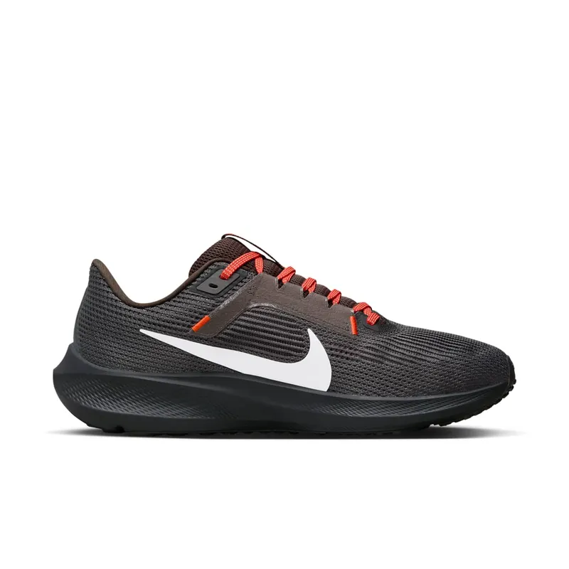 Nike Pegasus 40 Cleveland Browns (DZ5950-001)
