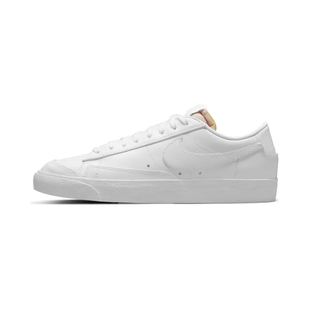 Nike Blazer Low ’77 Weiß (DC4769-101)