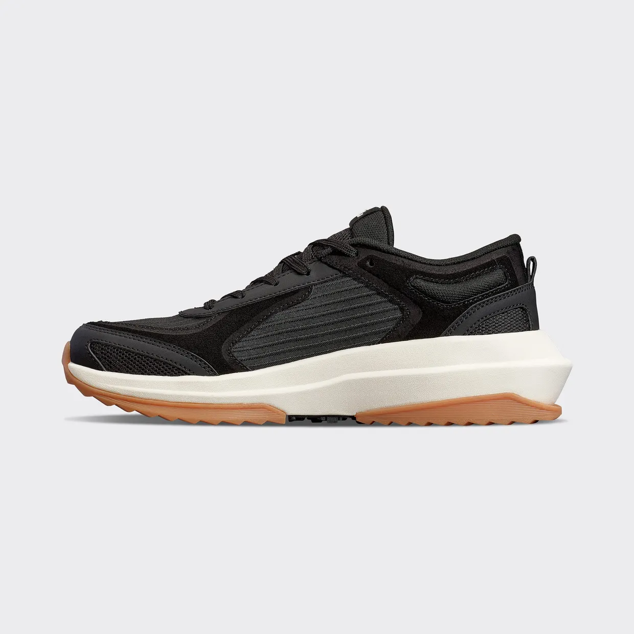 APL Jogger “Black/Ivory/Gum” (Dames) (2)