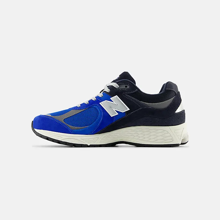 new-balance-2002r M2002RPB