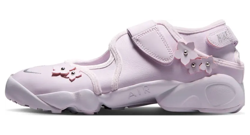 nike-rift IV5682-500