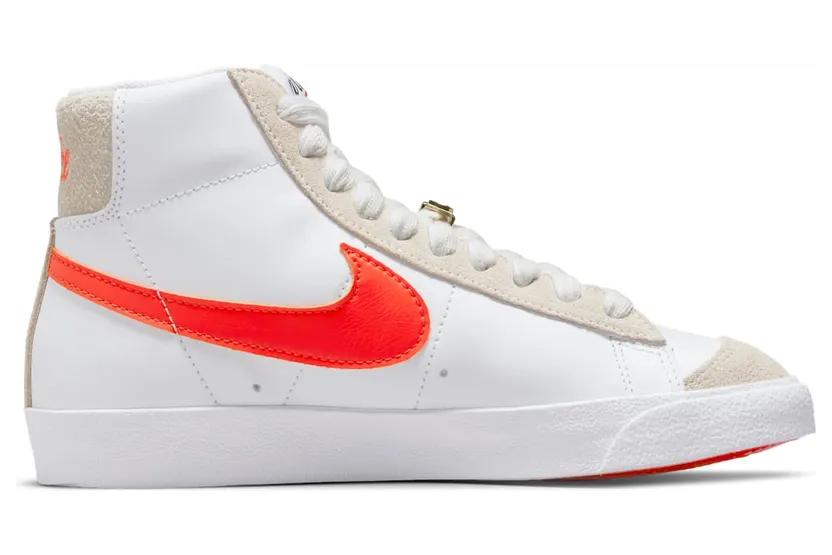 nike-blazer DH6757-100