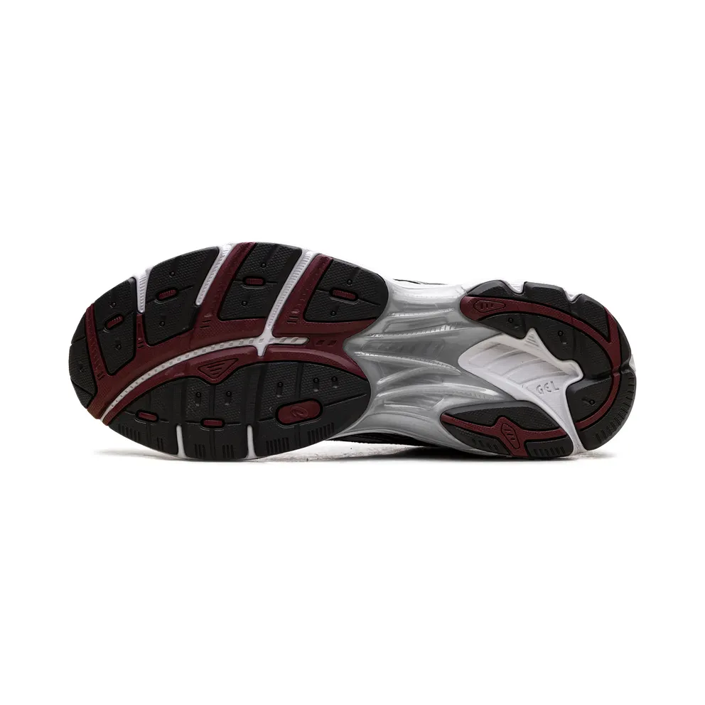 Asics GT-2160 “White Oxblood” (1203A275-116)