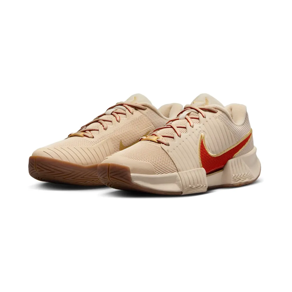 Nike GP Challenge Pro HC Premium Sanddrift “Sand Drift / Metallic Gold / Gum Medium Brown / Rust Factor” (FQ6992-103)