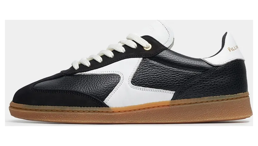Filling Pieces Sprinter Dice Black